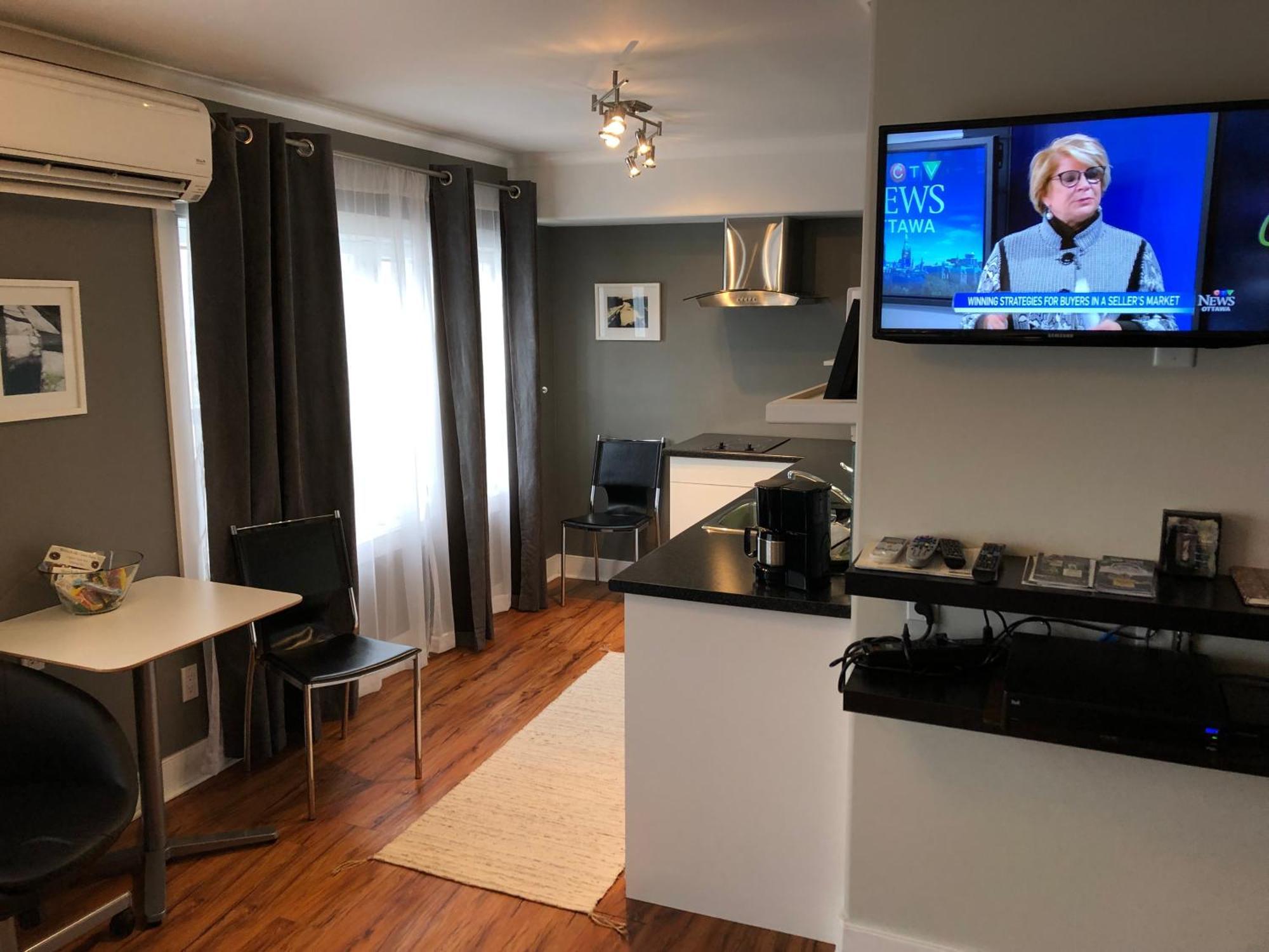 Merrickville Guest Suites Екстер'єр фото