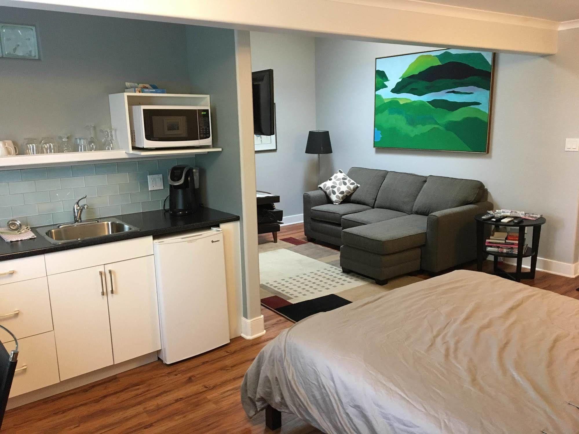 Merrickville Guest Suites Екстер'єр фото